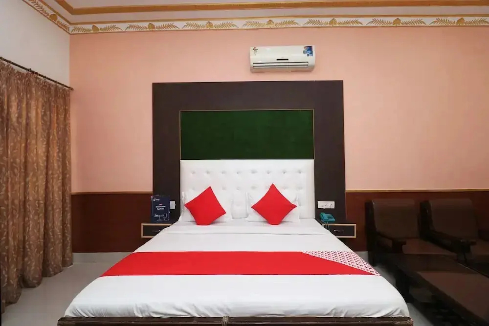 OYO 22446 Sonar Haveli