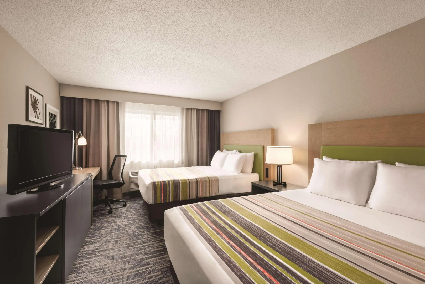 Country Inn & Suites by Radisson, Northfield, MN
