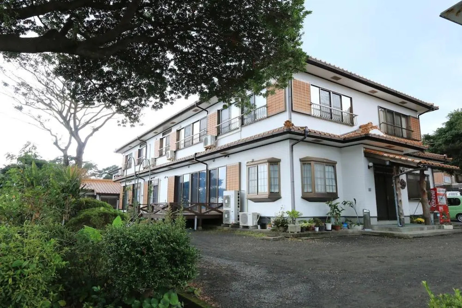 Minshuku Yakusugi-sou