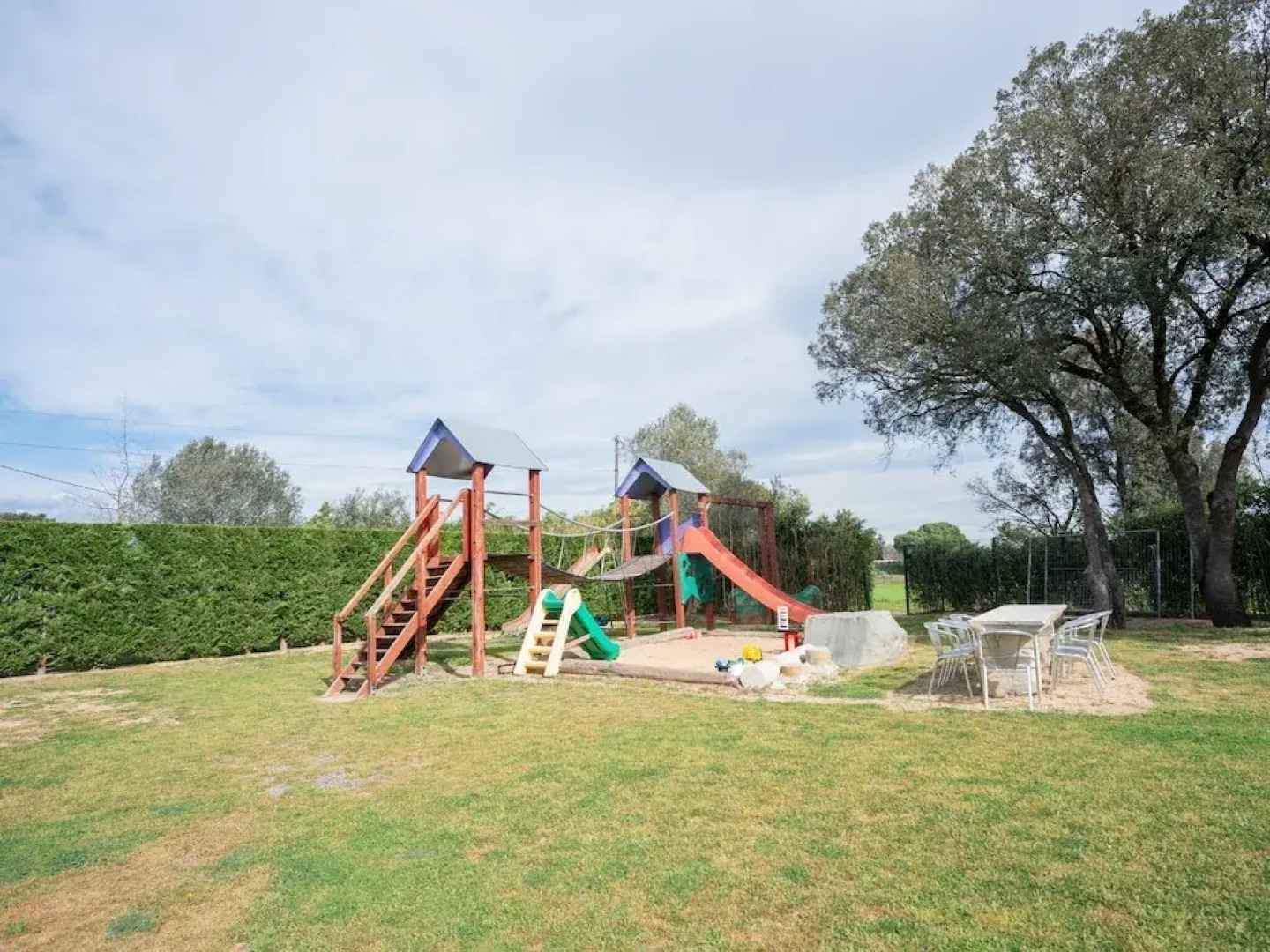 Vibranr Holiday Home in Aiguaviva With Swimming Pool