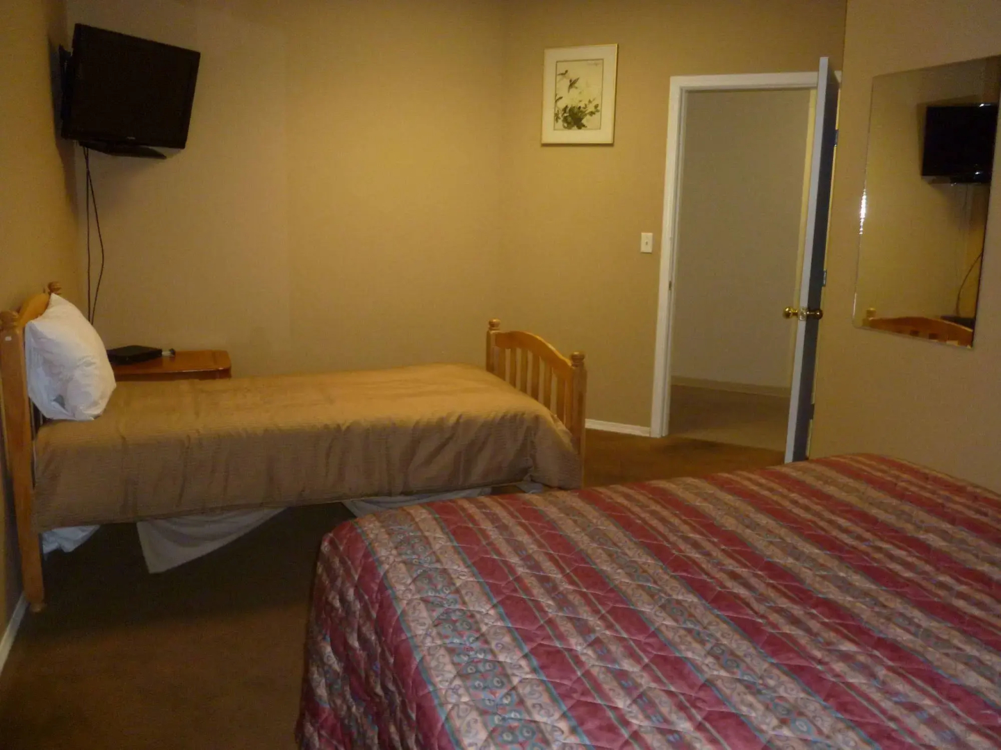 Vernon Hostel