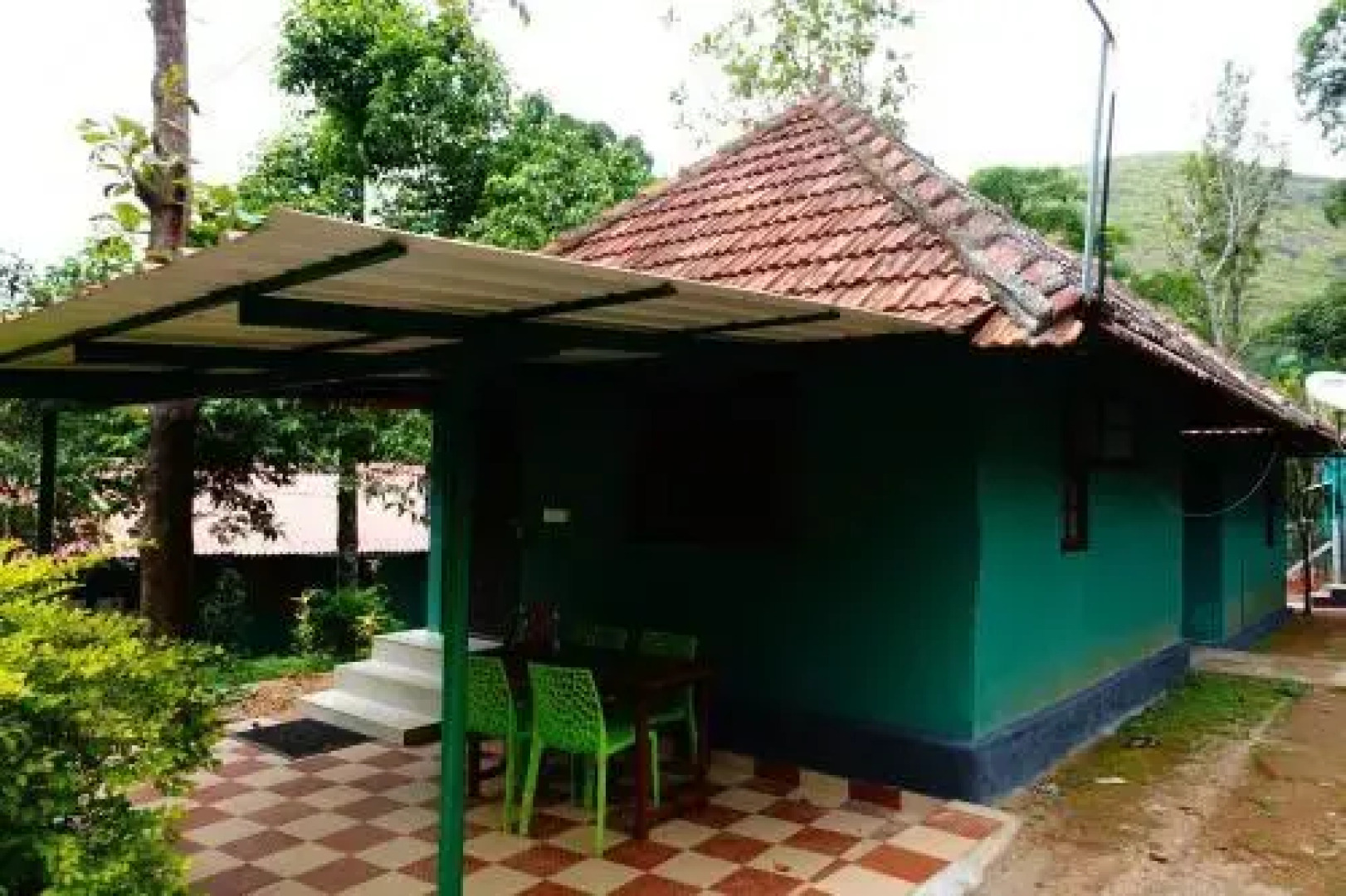 Hill Valley Farm House