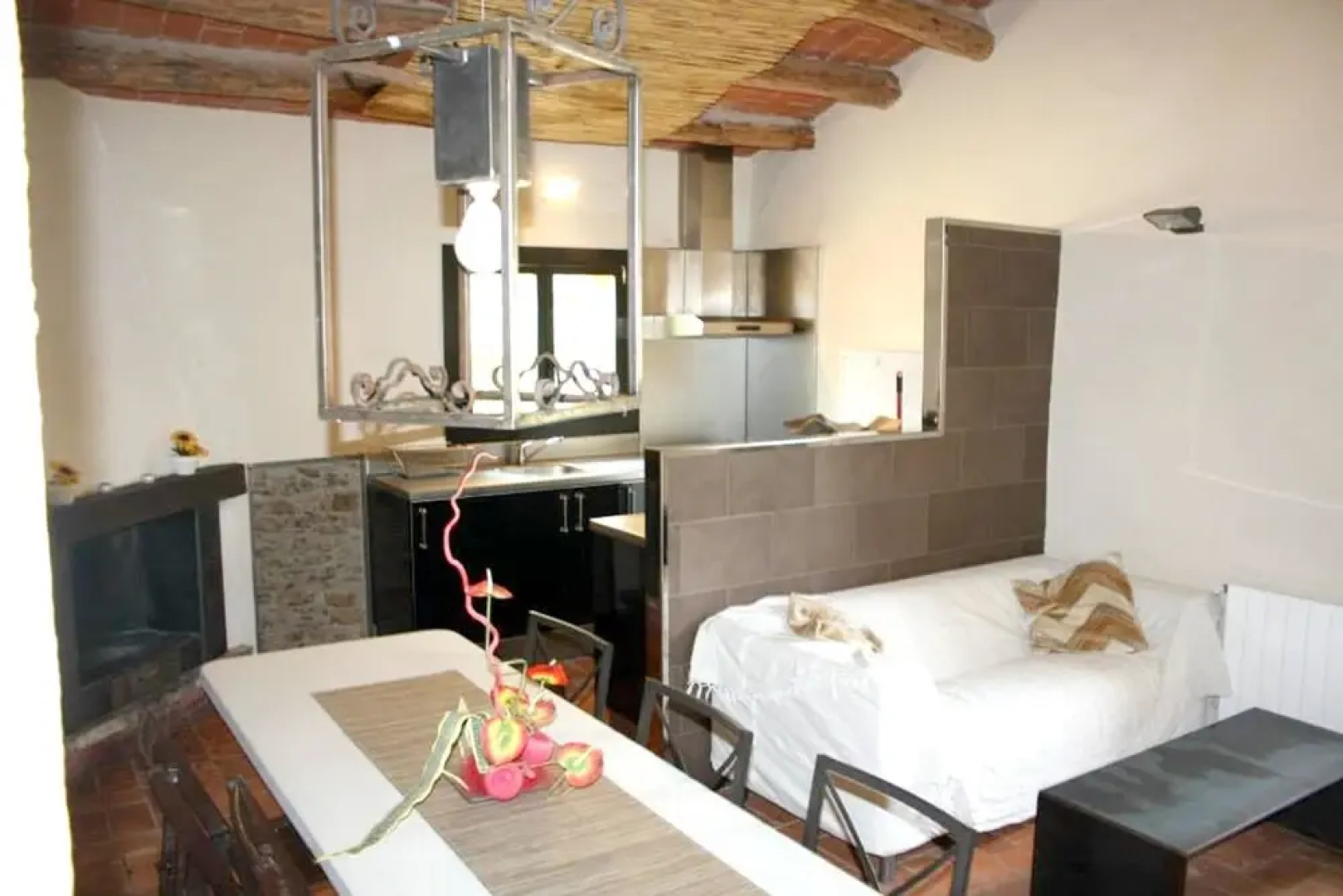 Apartment With 2 Bedrooms in Madremaya, With Wonderful Mountain View, Pool Access and Wifi - 30 km From the Beach