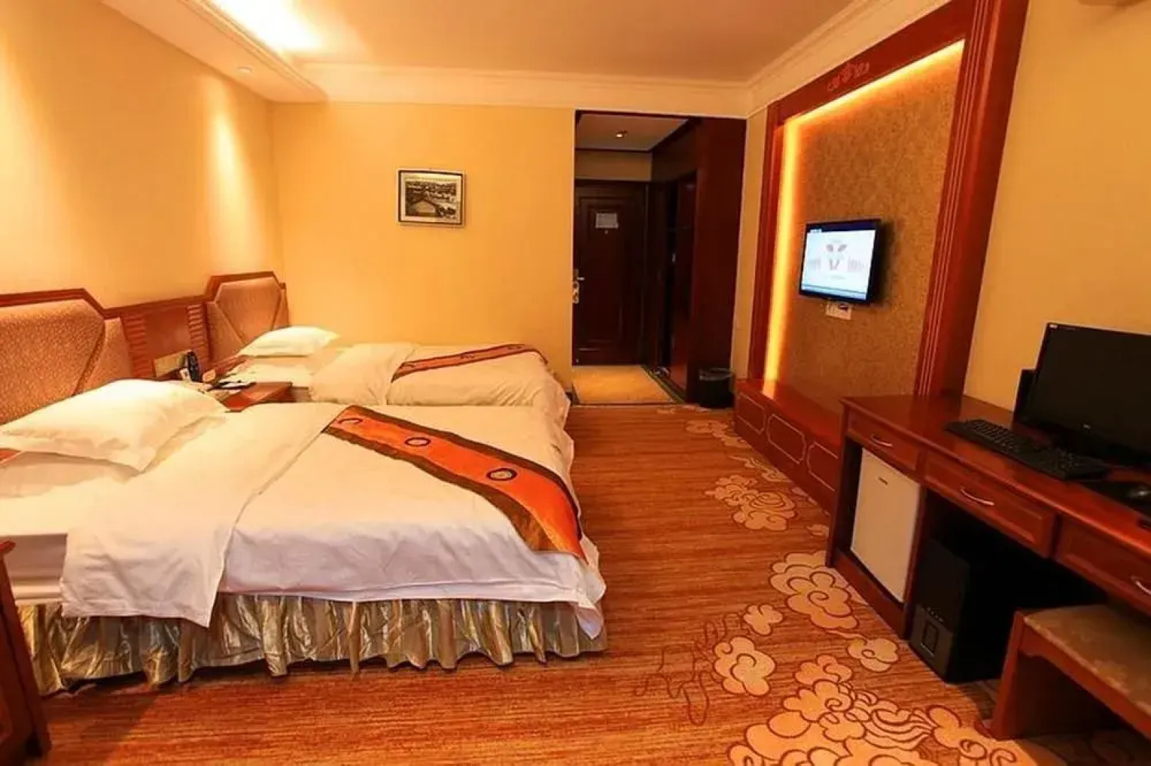 Phoenix Jiangtian Holiday Village