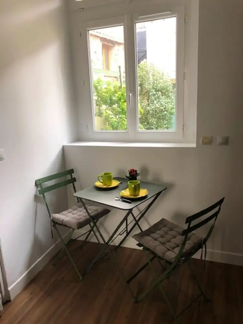 Studio in Mareil-marly, With Wifi