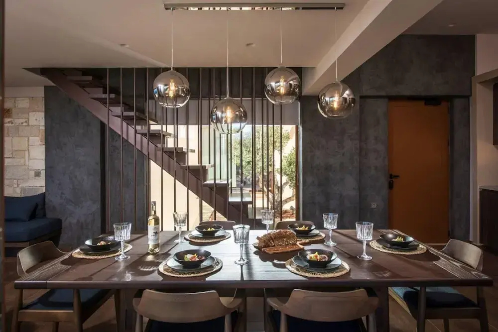 Villa Ouranos - Where the World Unfolds Before you