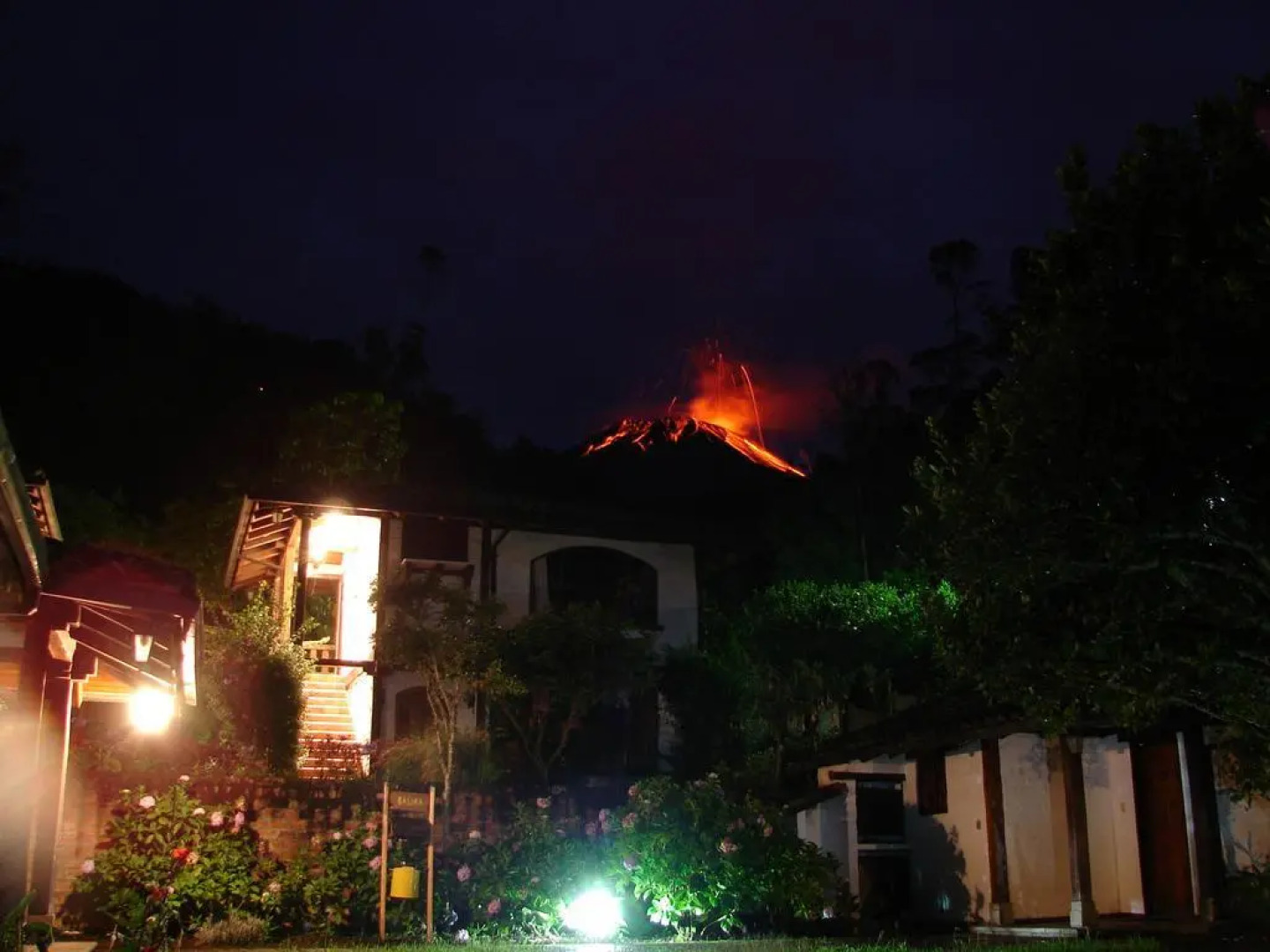 Luna Volcán, Adventure SPA - formerly Luna Runtún