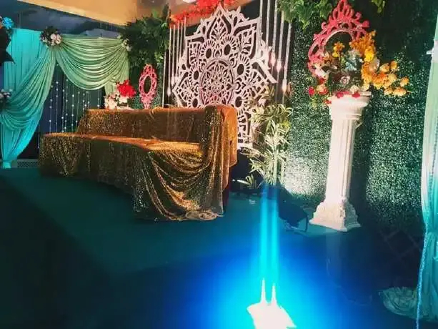 Q Palace