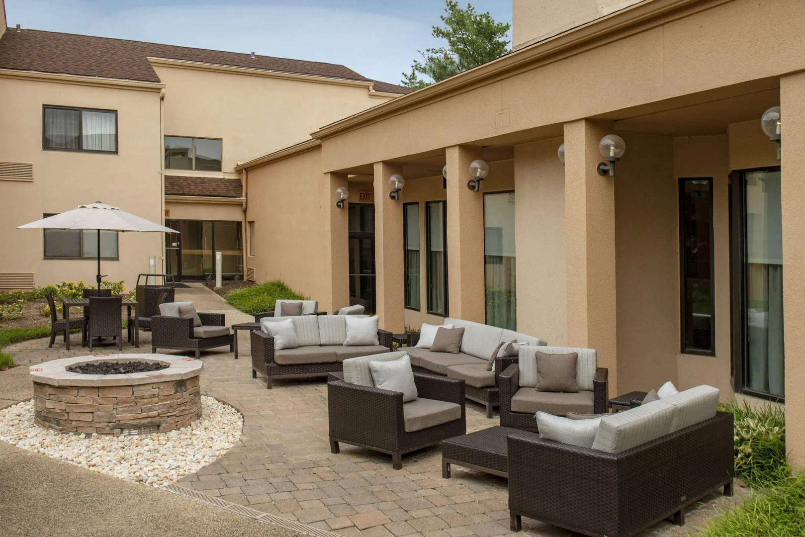 Courtyard by Marriott Rockville