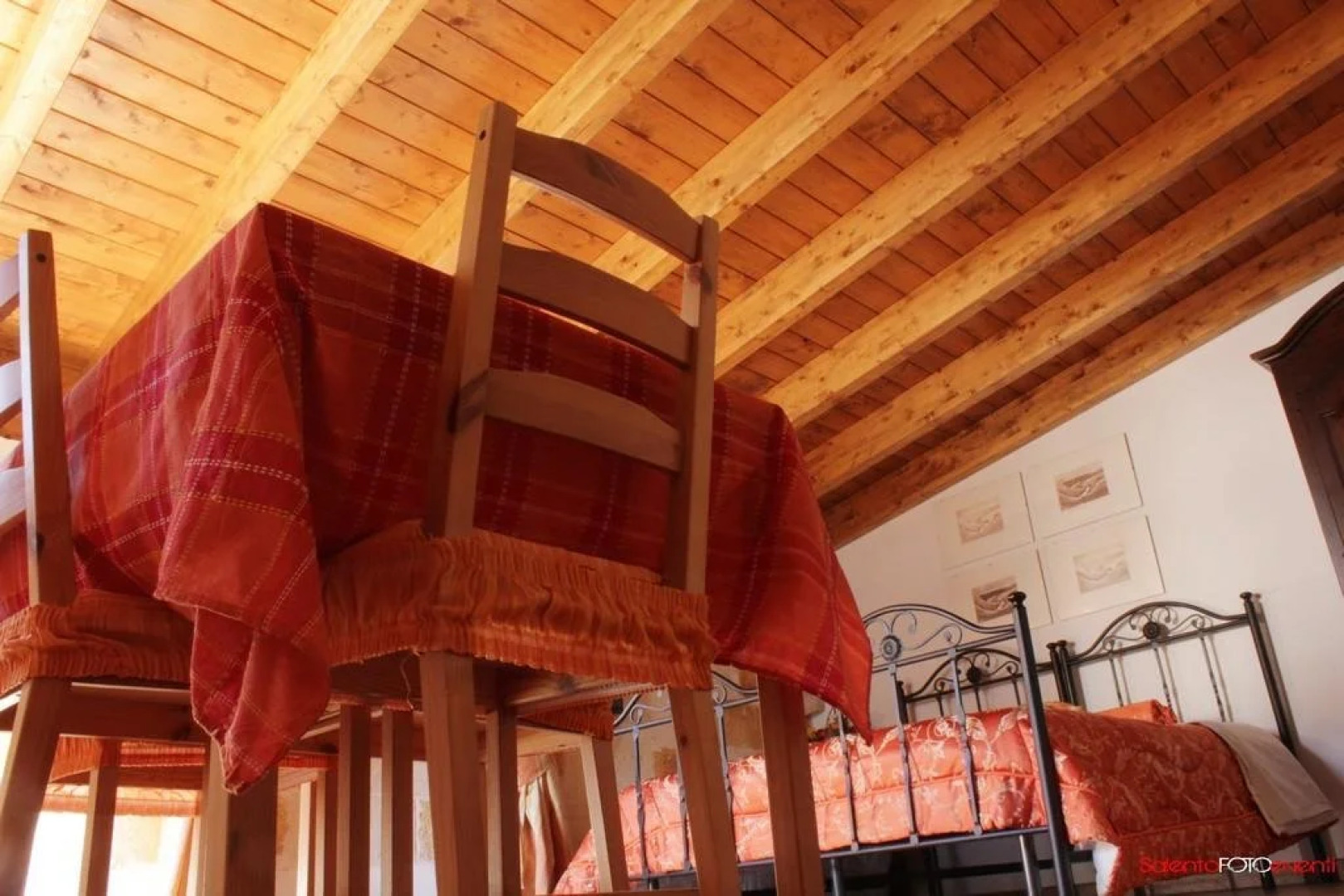 Exedra Holiday House