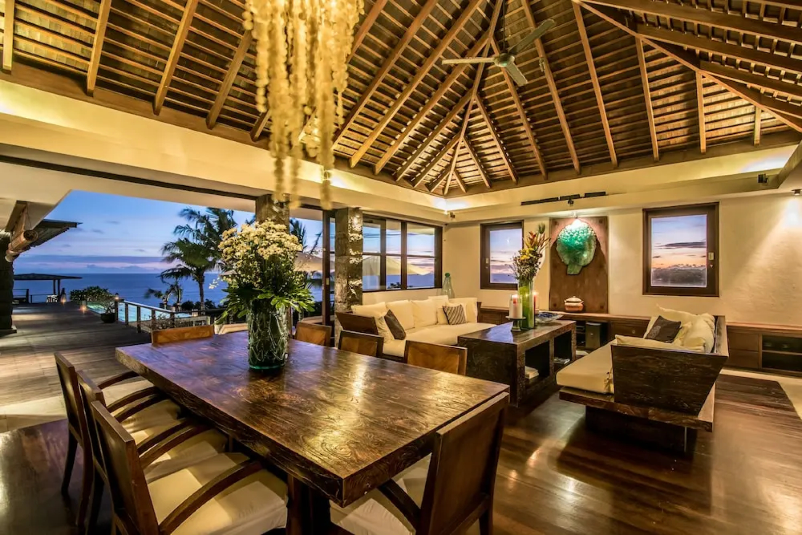 Absolute Cliff Front Pandawa Beach Villa