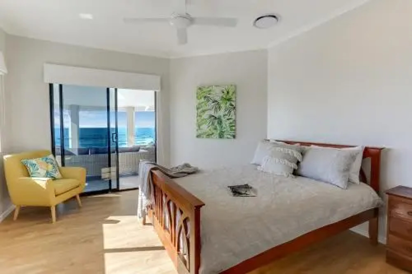 Castaways Beach Escape