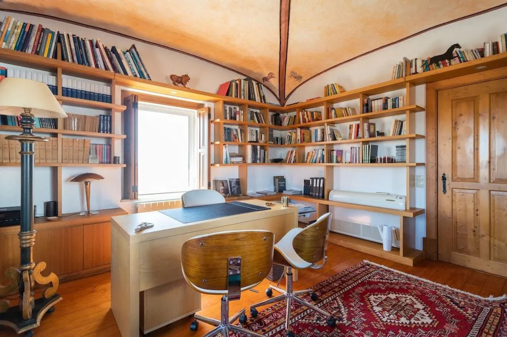 Rosa Estates The Farmhouse & Stables