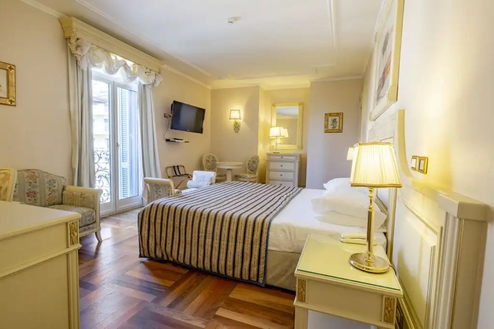 Hotel De Paris Sanremo