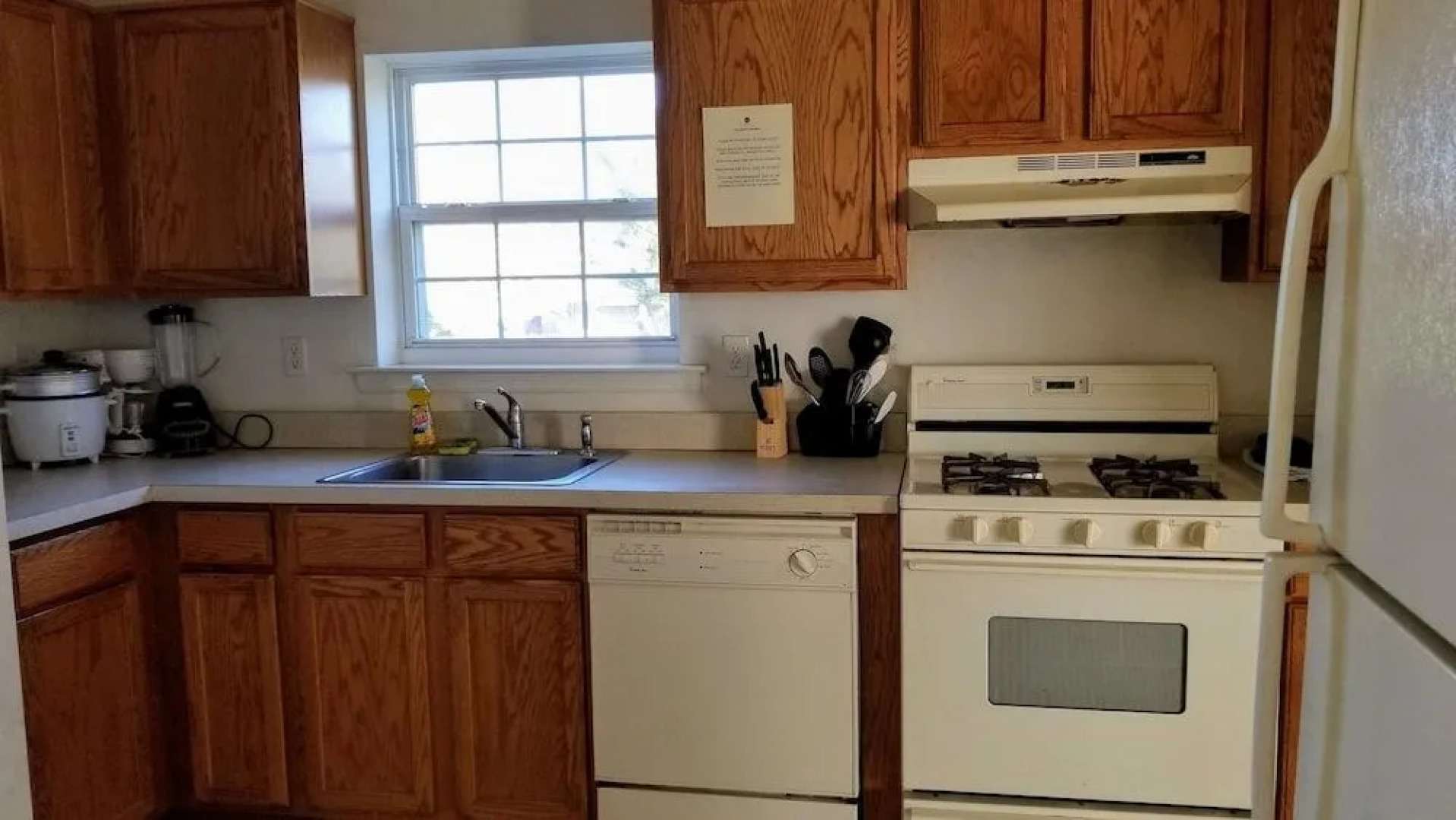 Lotus Suites Woodbridge