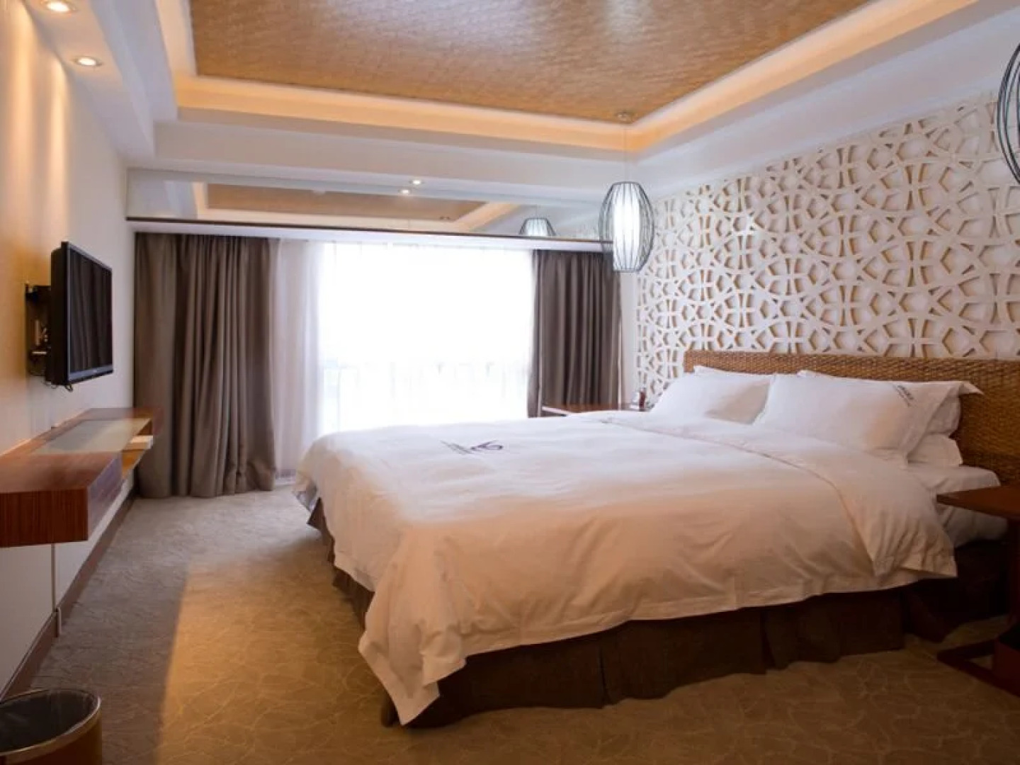 Zhuhai Yinzuo Jingpin Hotel