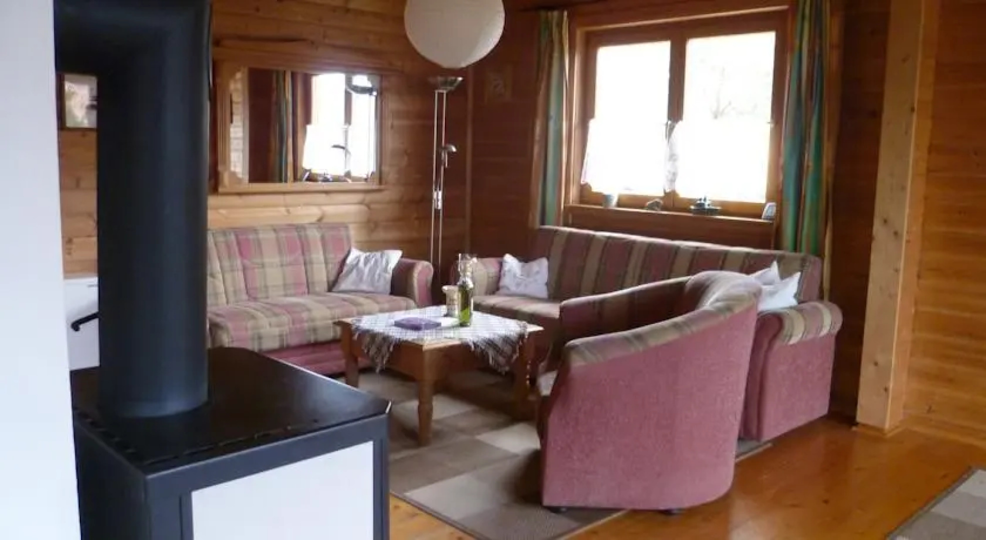 Holzblockhaus mit Kamin am Kite-, Surf- und Badestrand