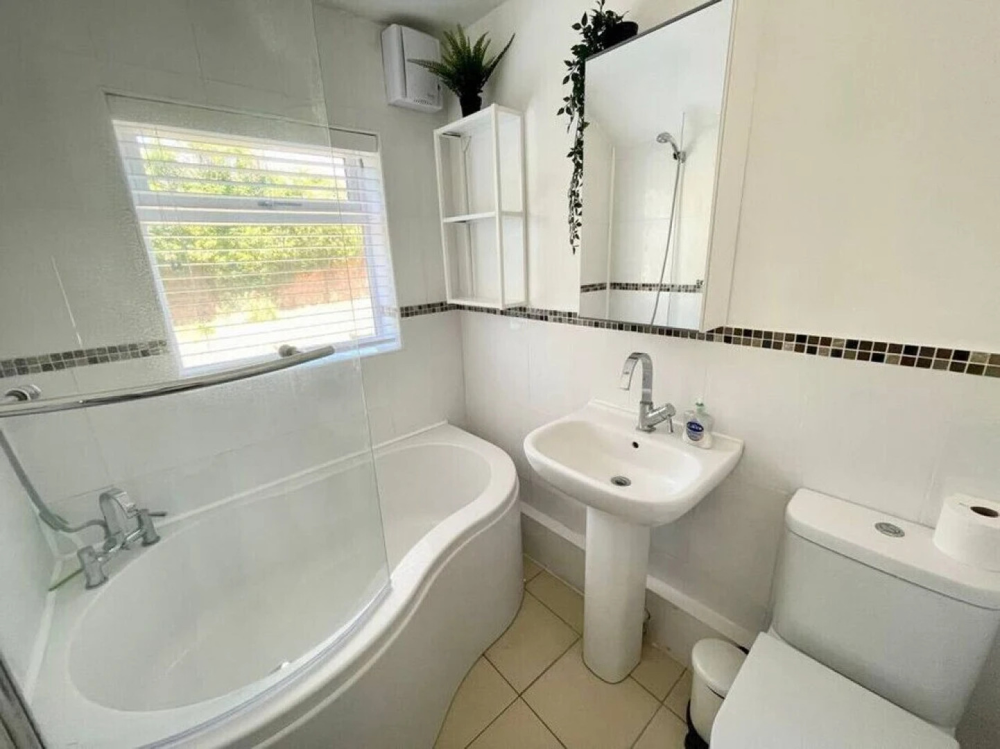 Park End House - Parking Pet Friendly - From 180 Per Night