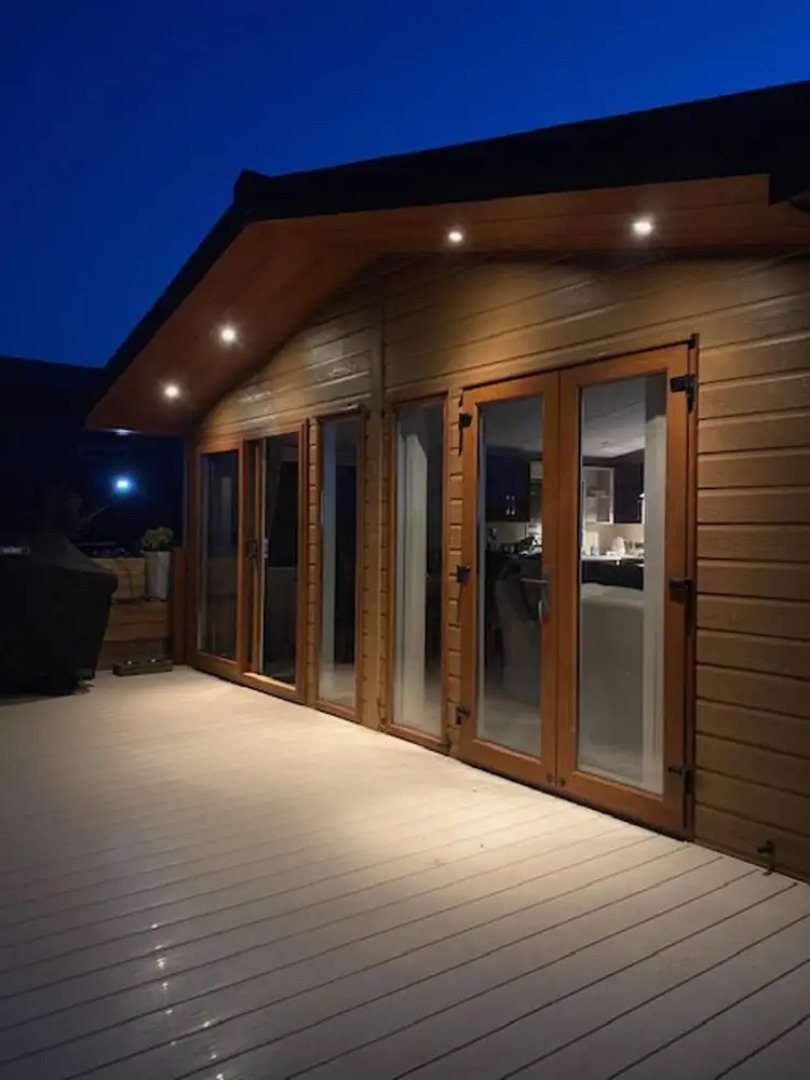 Impeccable 3-bed Lodge in Budleigh Salterton