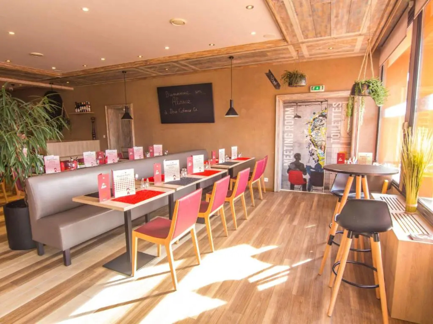 Ibis Colmar Est - Hotel Restaurant en Alsace