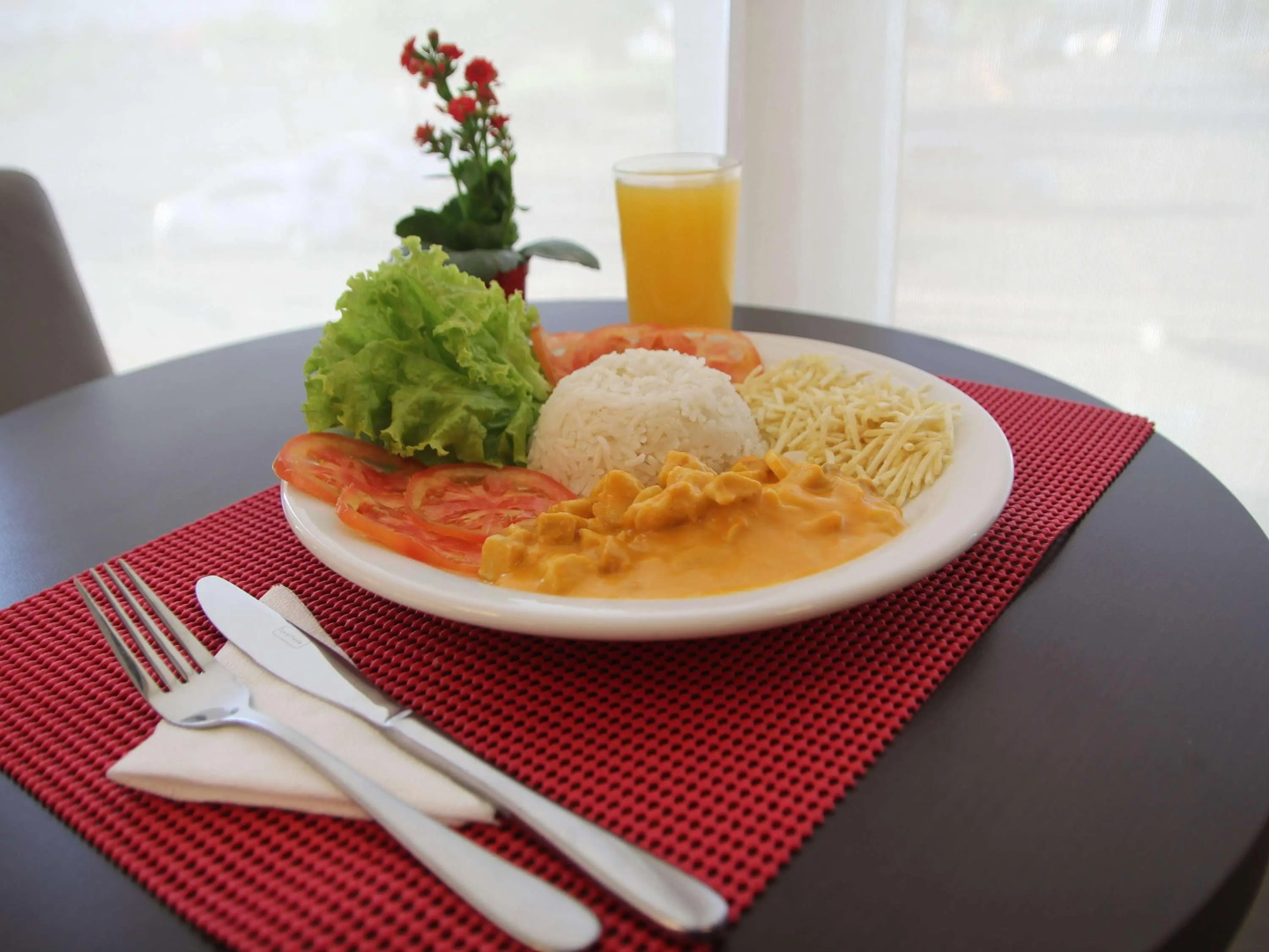 ibis Montes Claros Shopping