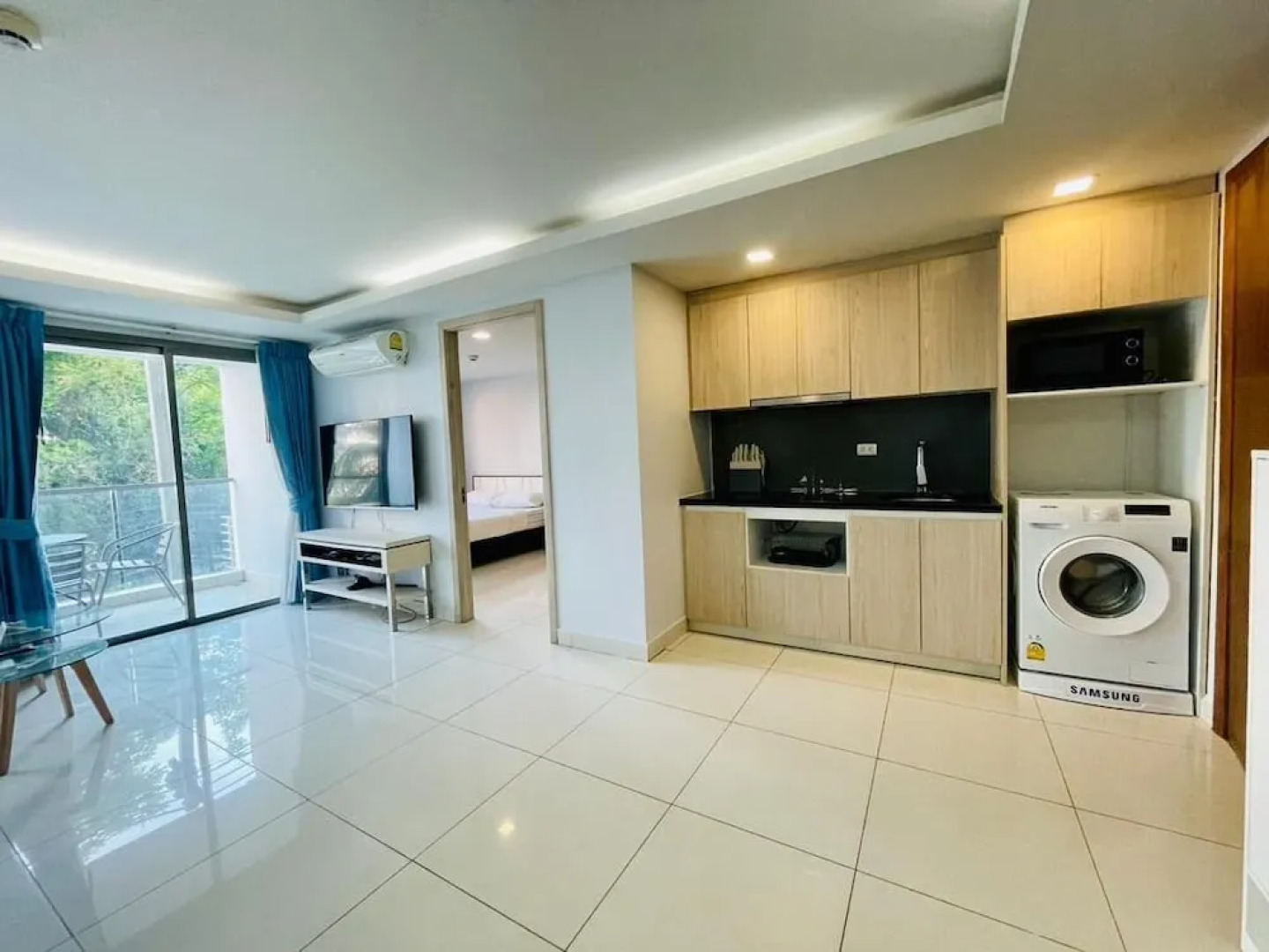 Laguna Bay 2 by PSR ASIA