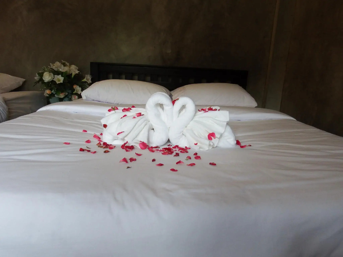 Pon-Pon & Nuan-La-Or