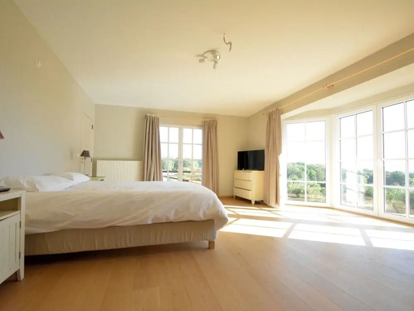 Spacious Villa in Houyet Ardennes With Sauna