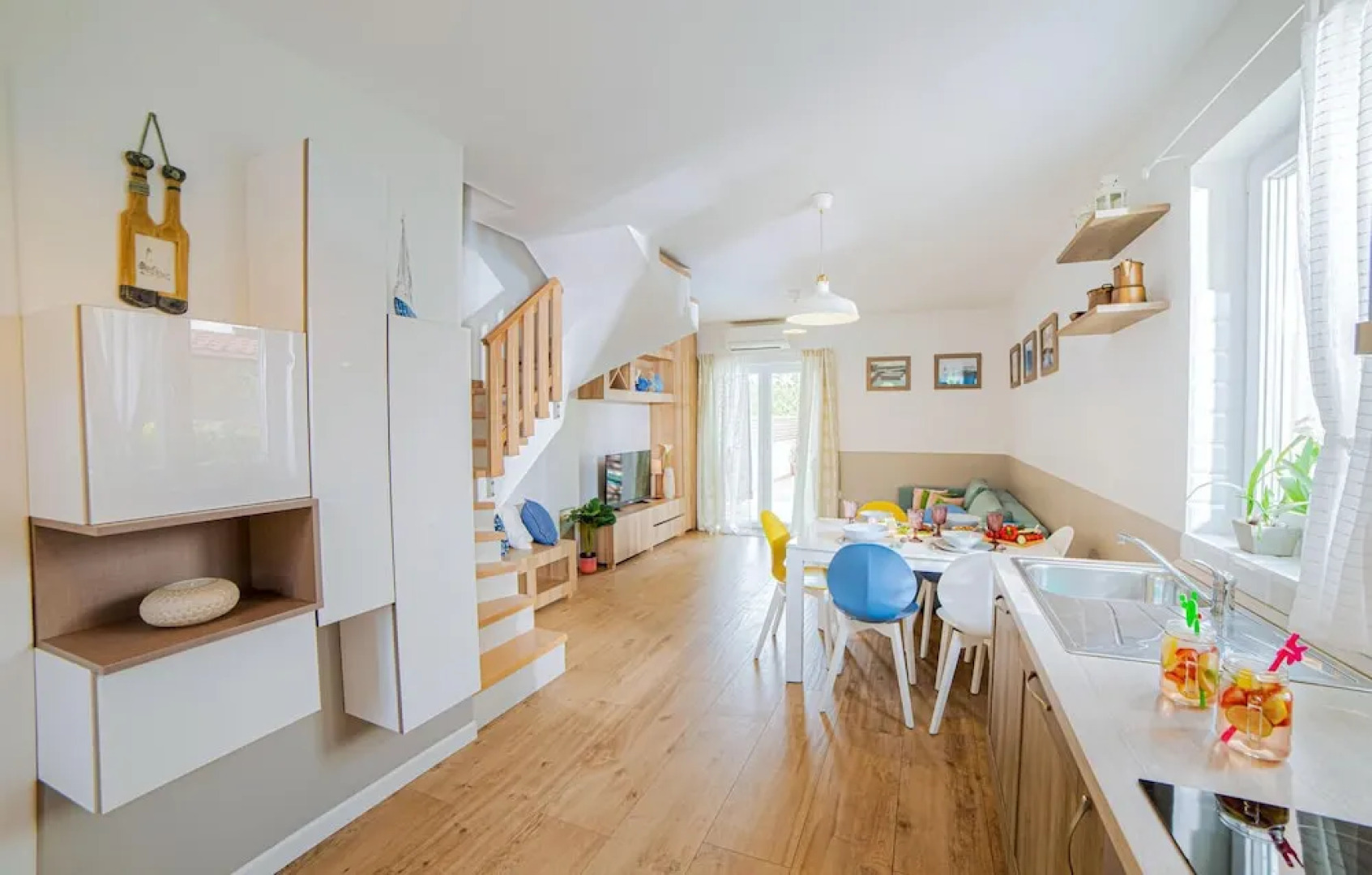 Beautiful Home in Klimno With Wifi and 2 Bedrooms