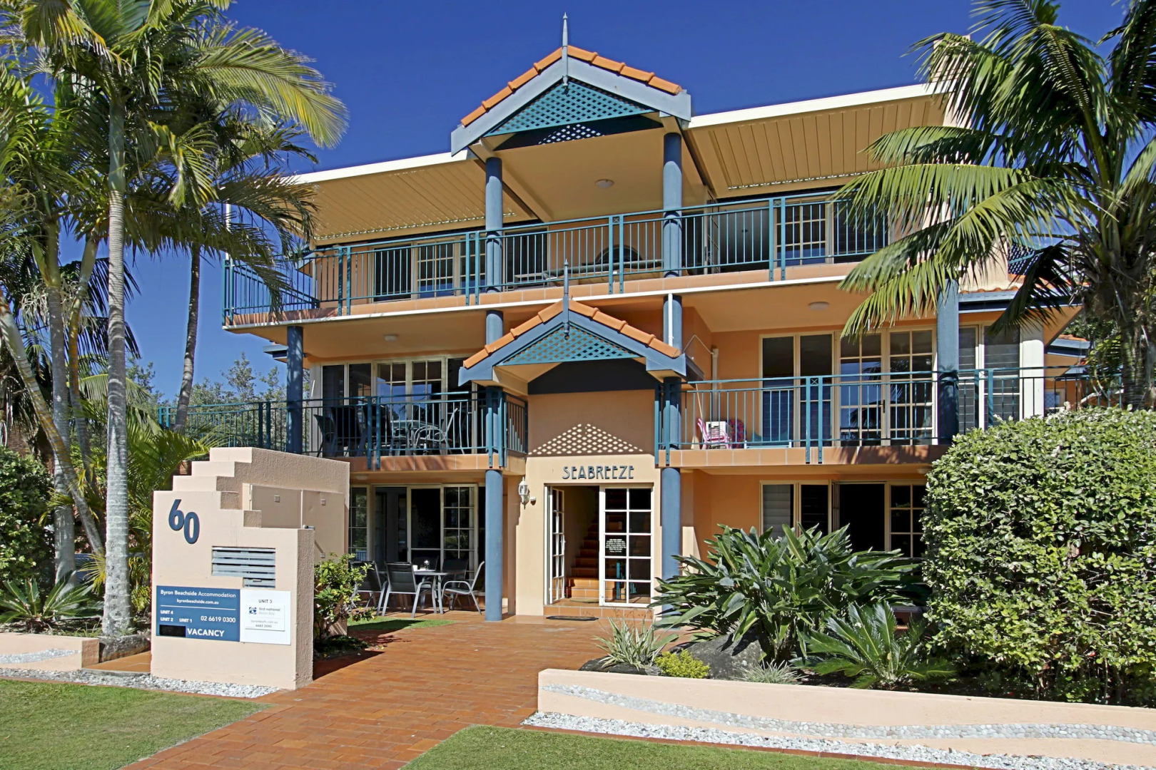 Sea Breeze on Main Beach