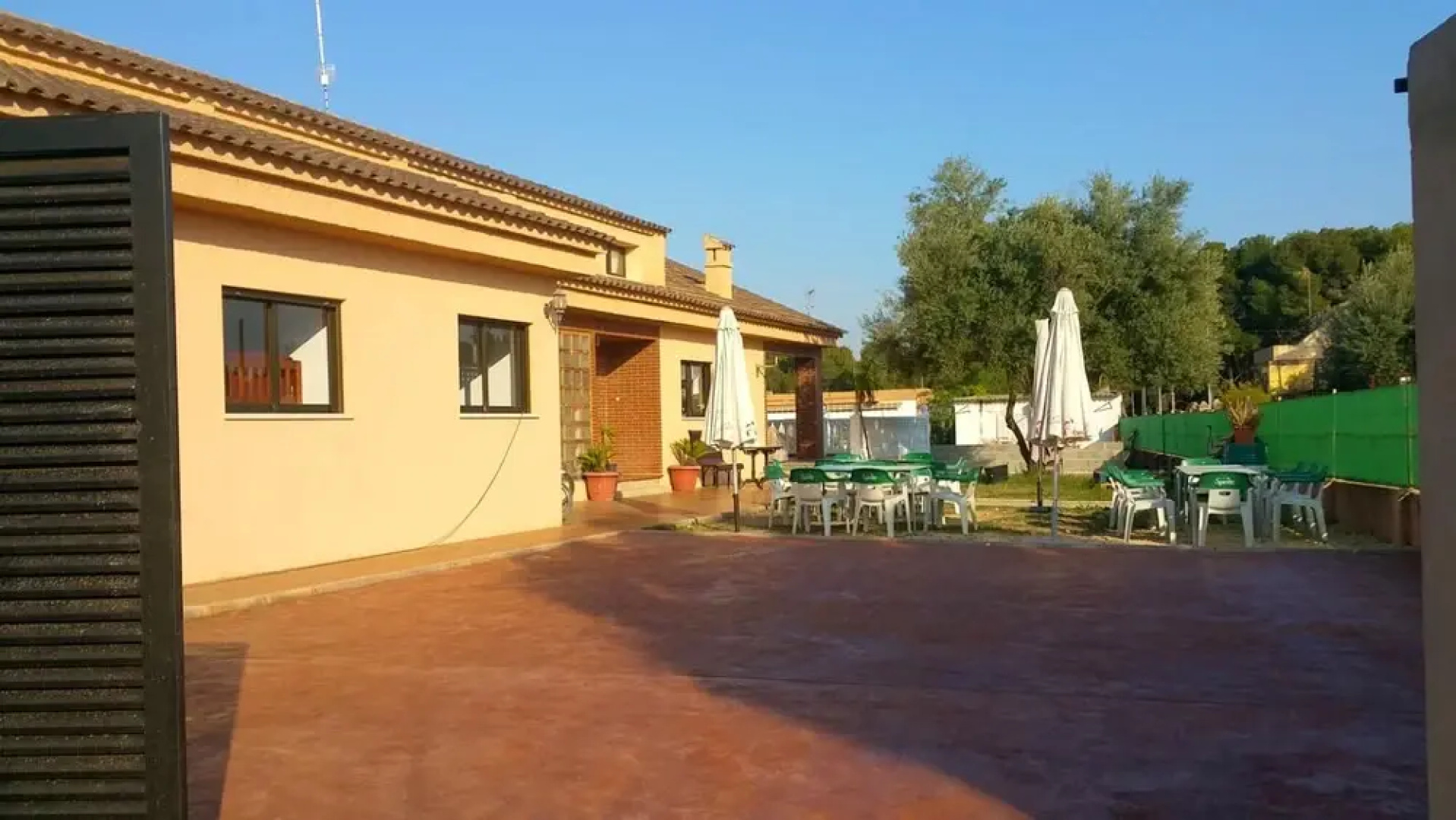 Villa With 6 Bedrooms in Godelleta, With Private Pool, Furnished Terrace and Wifi