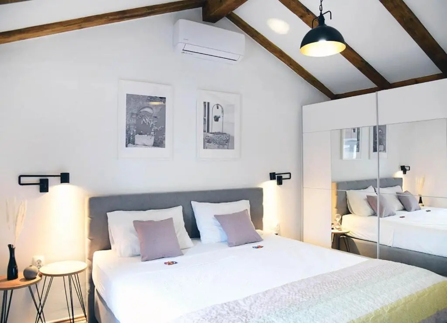 Apartment D & Studio L