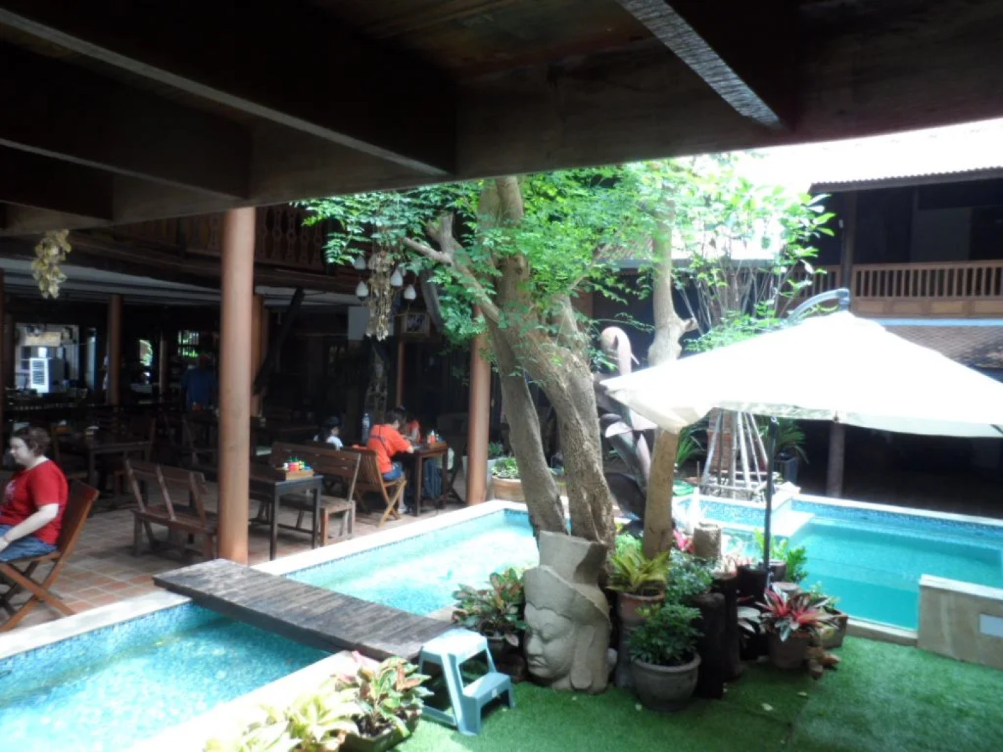 Tony's Place Beds and Breakfast