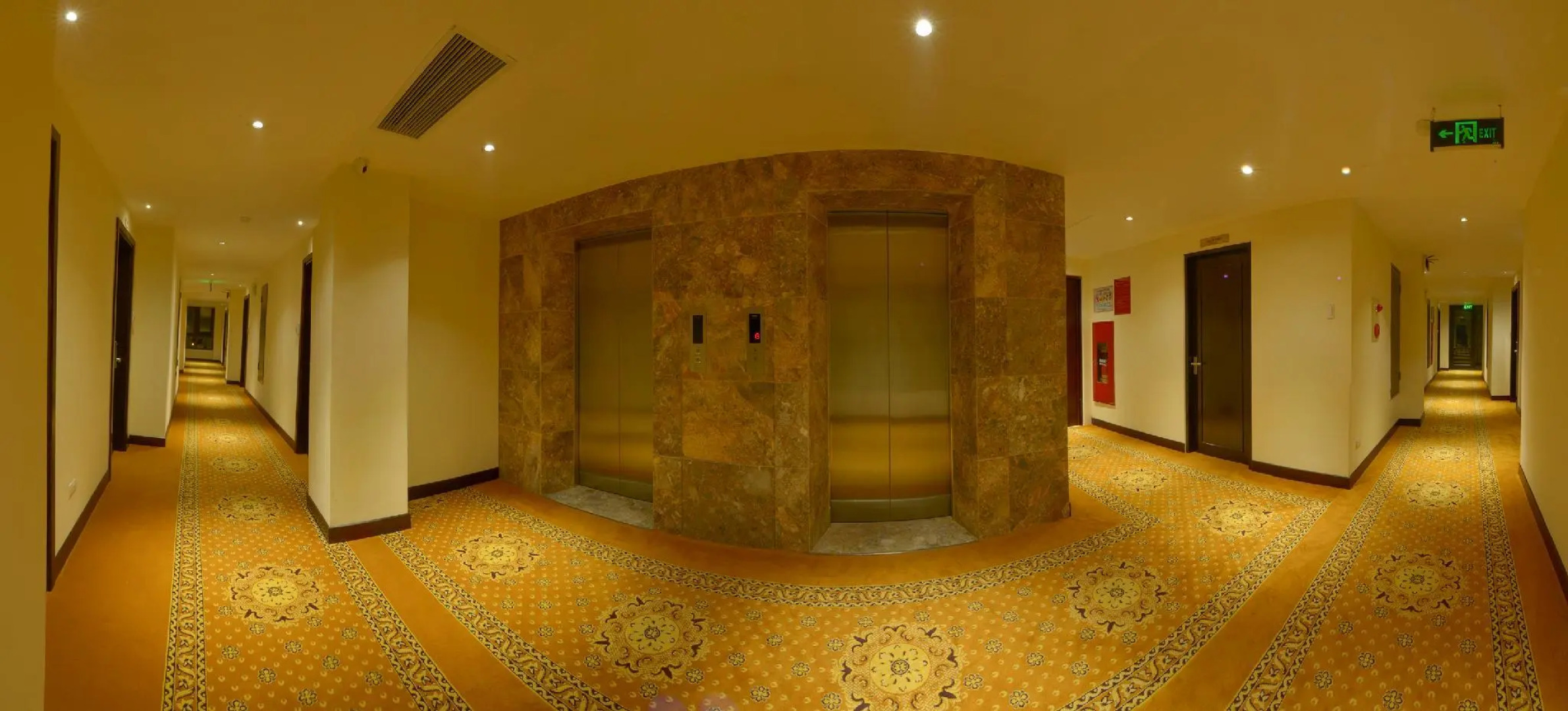 Red River View Hotel