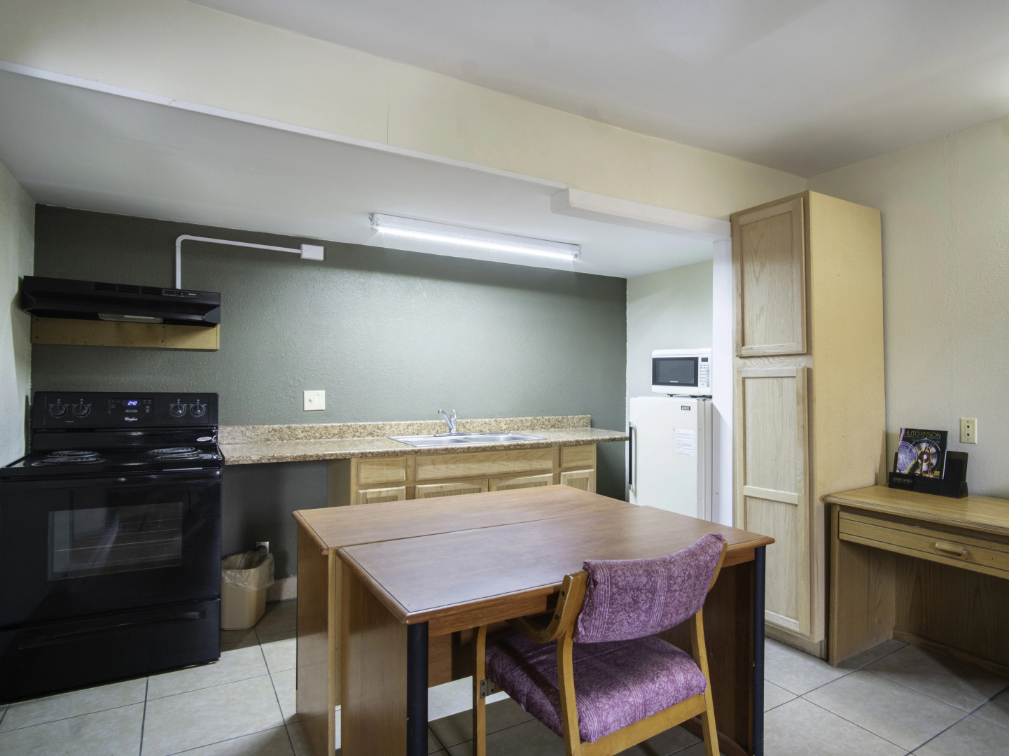 OYO Hotel Hutchinson KS West 4th Ave