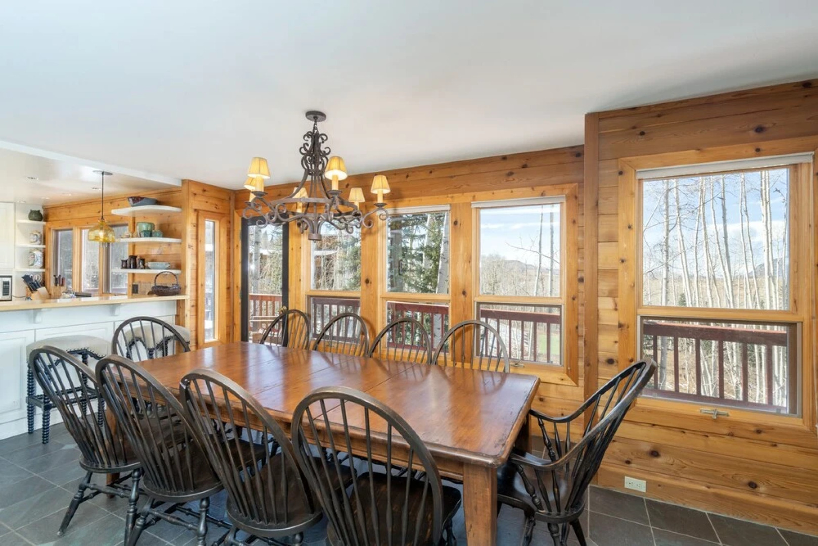 Wapiti Mountain Escape