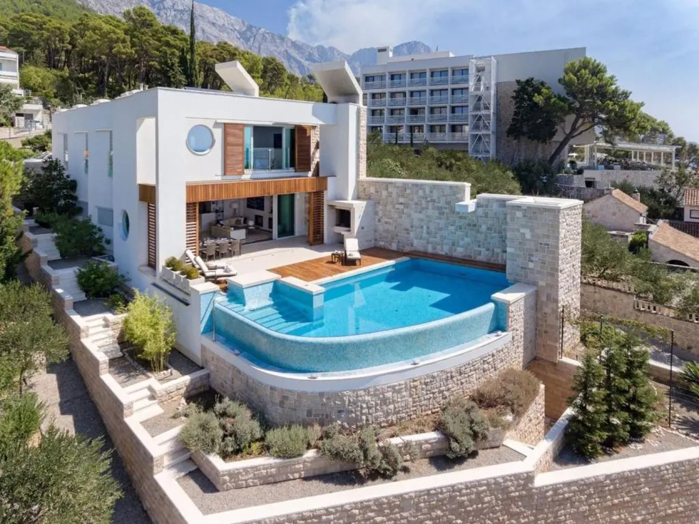 Luxury Seafront Villa Brela Pride with private heated pool at the beach in Brela - Baska Voda
