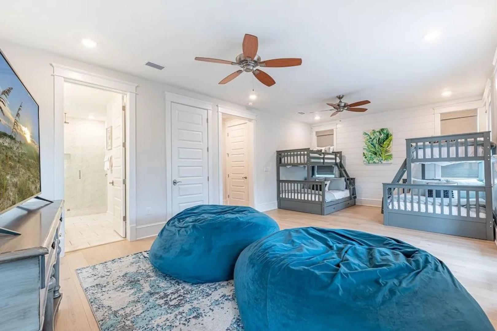 Happily Eva After at Prominence 30A