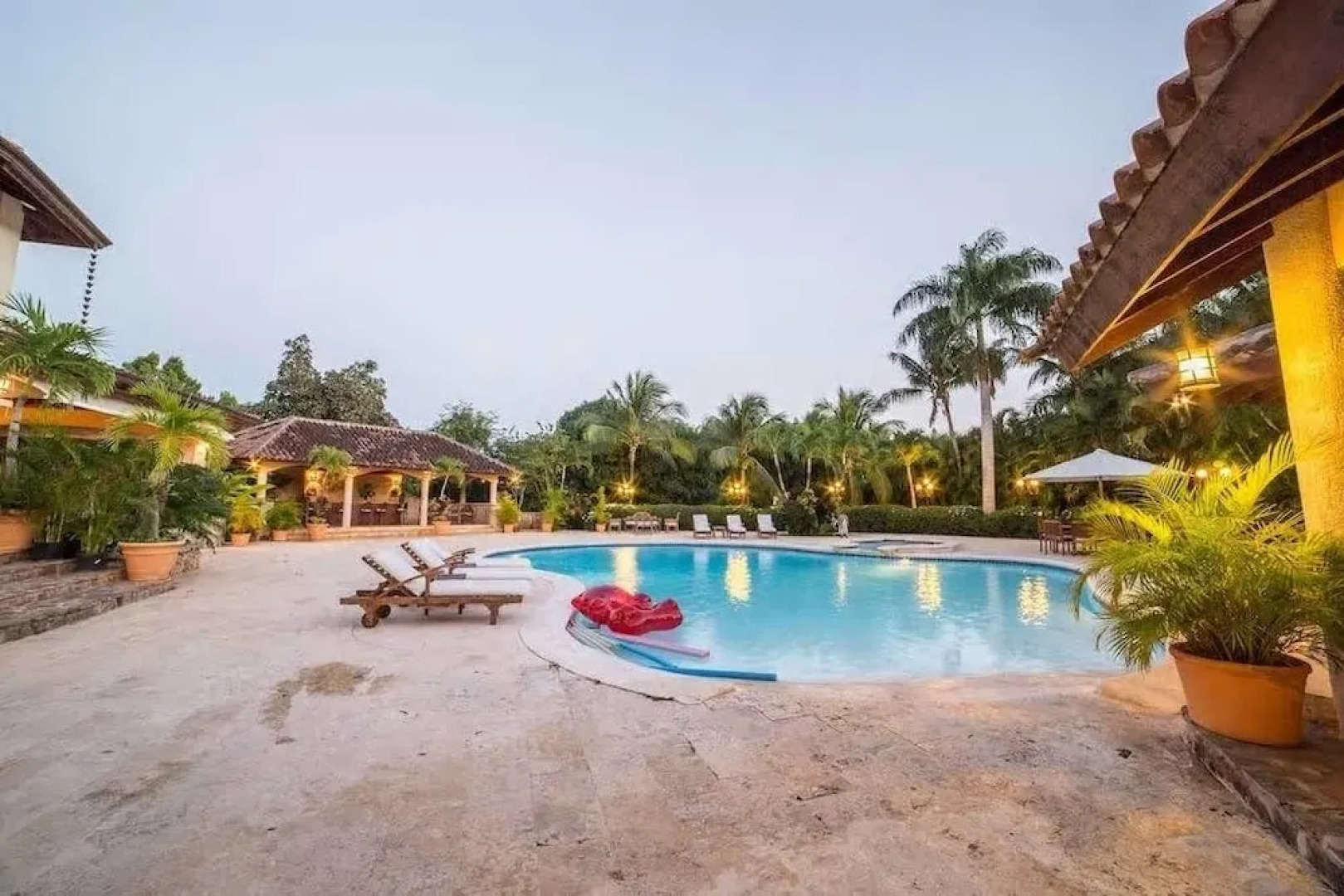 8BR 9BA Barranca Villa by ASVR