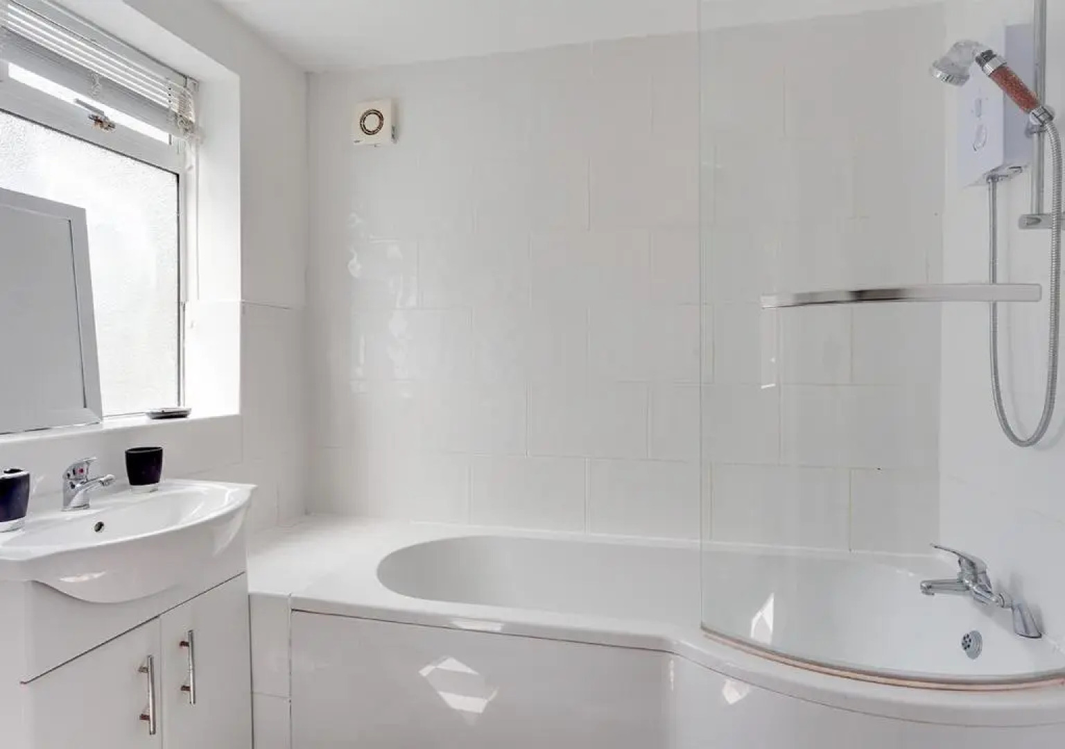 Budget Stay near Haglay Road, 10 minutes to City Centre