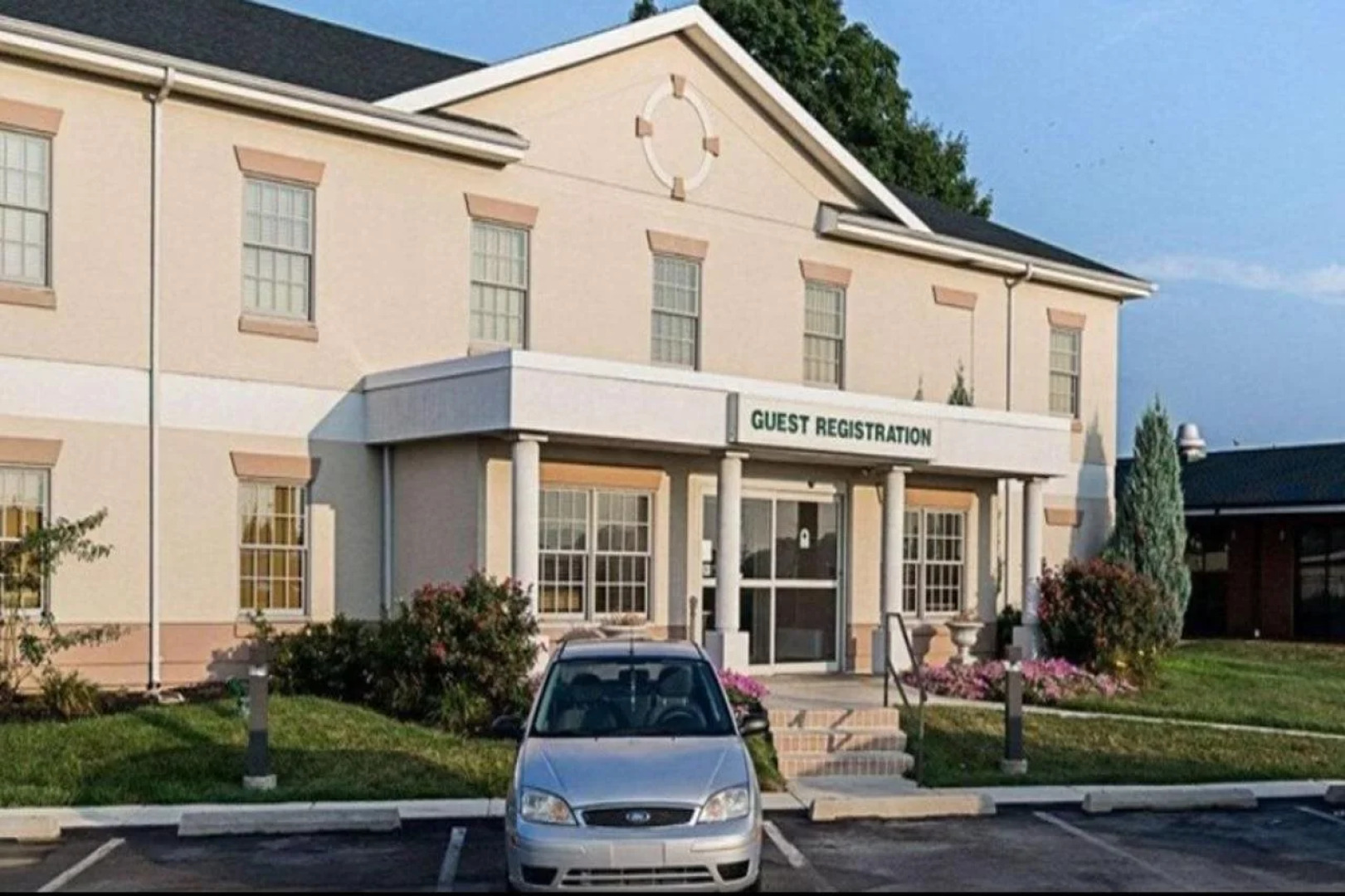 Quality Inn And Suites Skyways