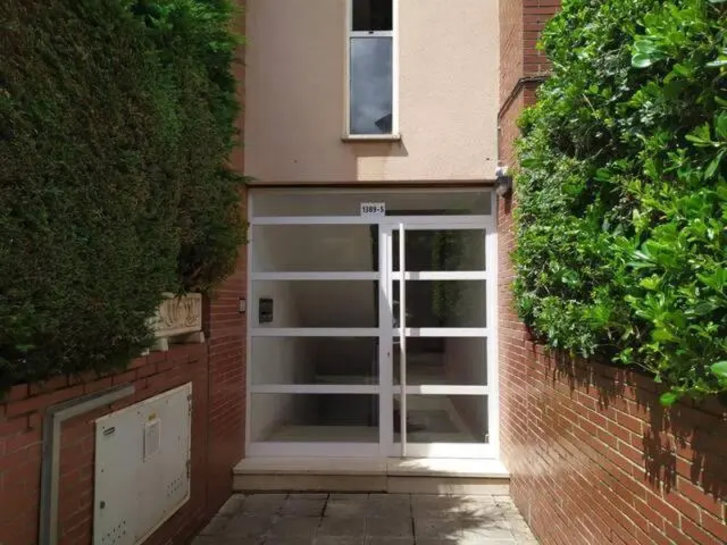 Apartamento con jardin privado junto playa Usil - Mogro