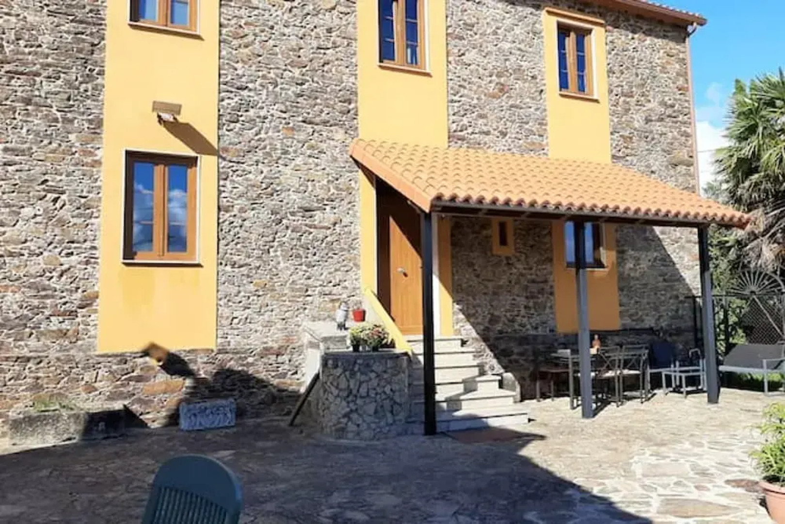 Villa With 4 Bedrooms in Empalme de Vilar, With Wonderful Mountain View, Private Pool, Terrace