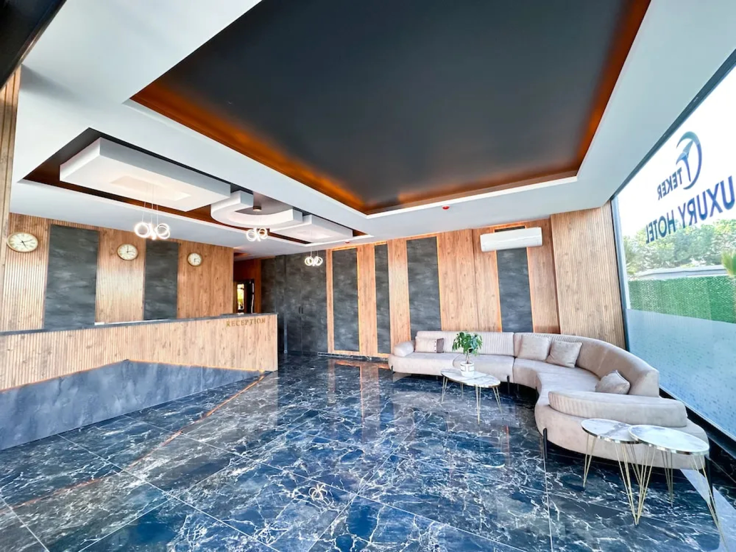 Teker Luxury Hotel