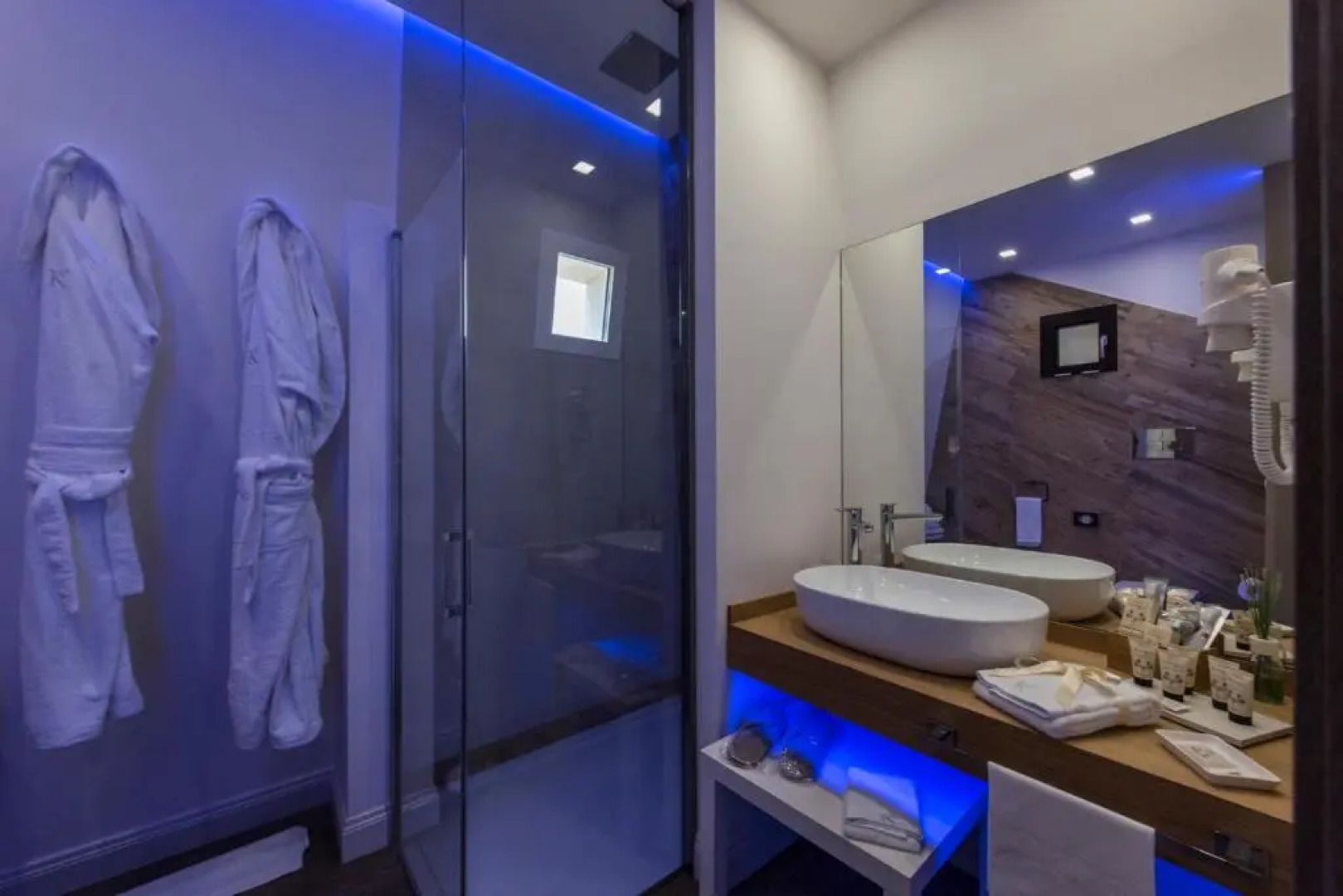 Villa Kete Deluxe Rooms