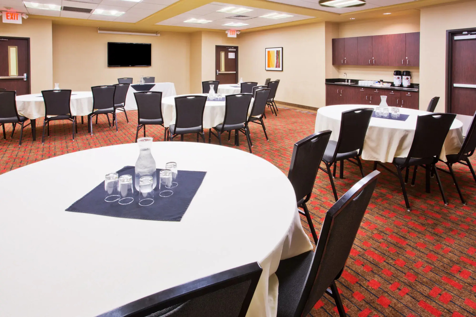 Holiday Inn Express Hotel & Suites Eugene Downtown-University by IHG