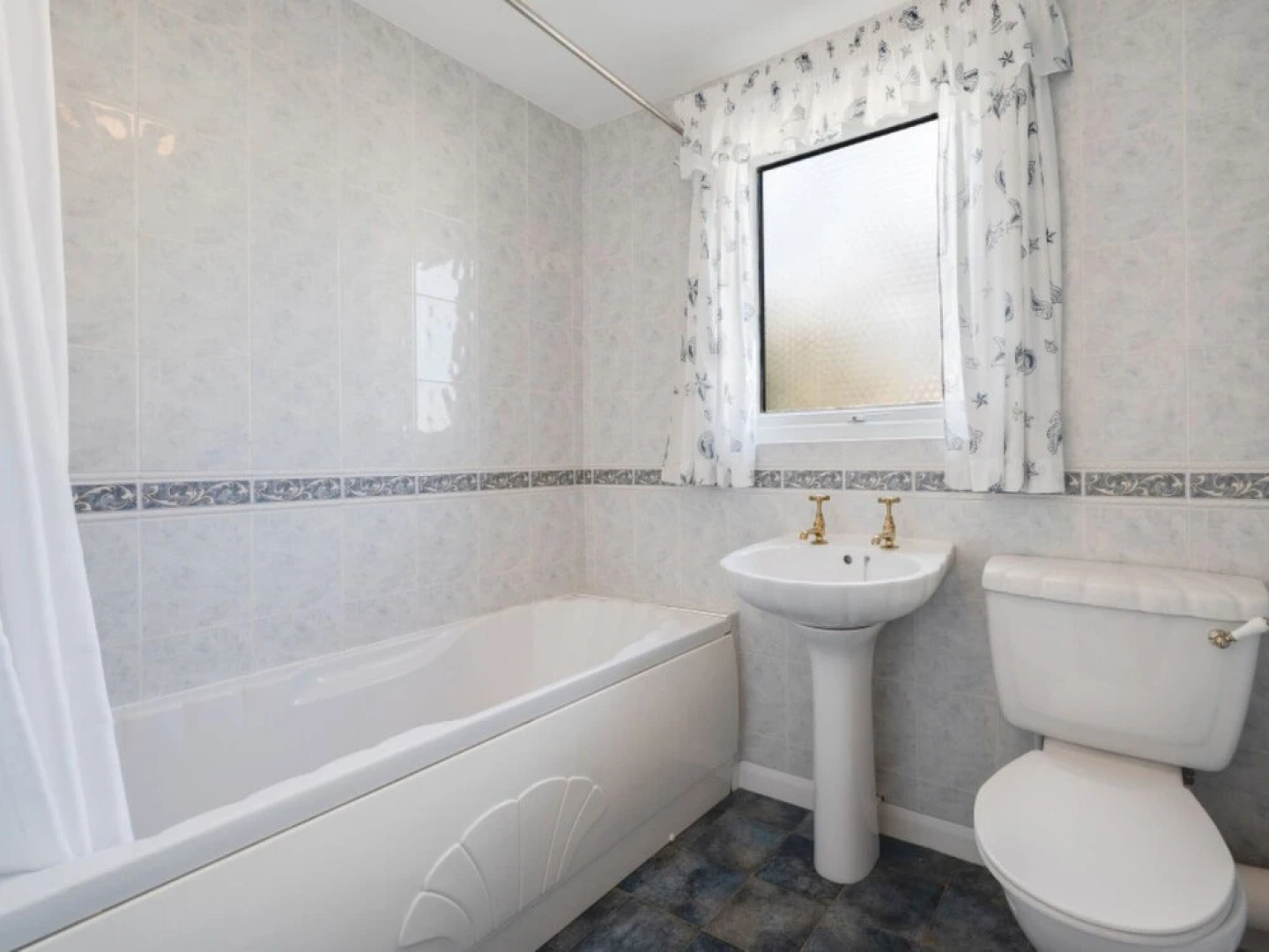 Sunny Shaldon in Shaldon