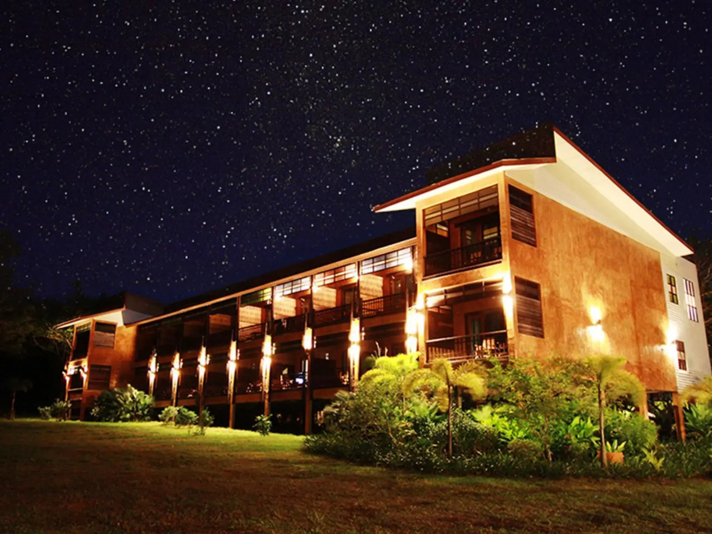 The Cinnamon Art Resort and Spa