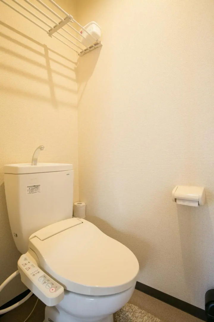 Takematsu Sunny GuestHouse near Kansai Airport