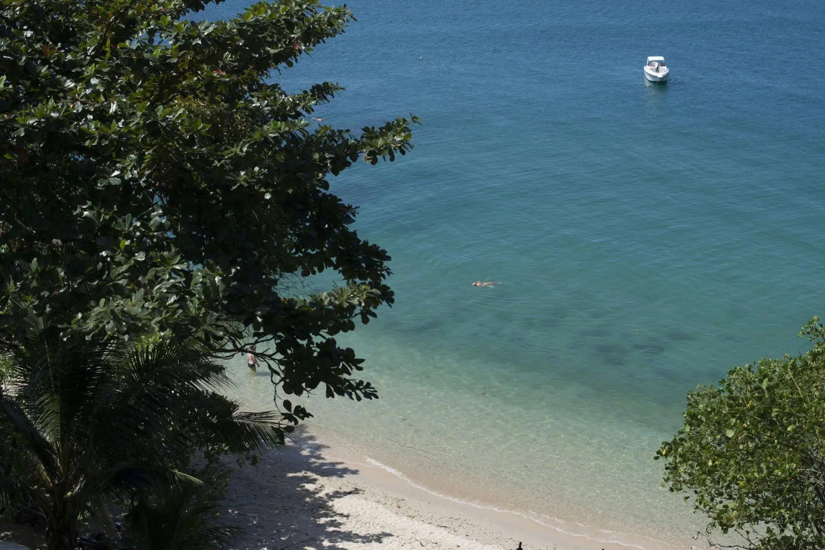 Koh Chang Cliff Beach Resort